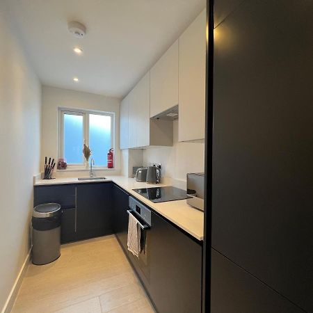 Star London Station Road 3-Bed Haven Διαμέρισμα Εξωτερικό φωτογραφία